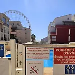 Climatise Centre Port Avec Piscine & Parking *