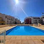 Lägenhet Climatise Centre Port Avec Piscine & Parking Agde