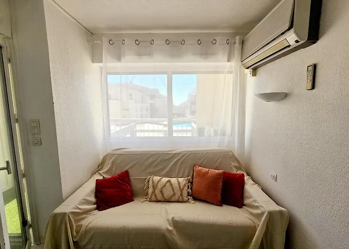 Climatise Centre Port Avec Piscine & Parking Apartment