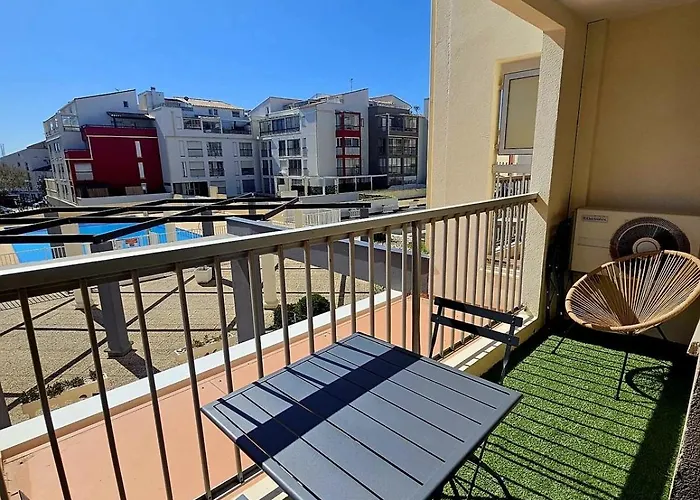 Climatise Centre Port Avec Piscine & Parking Apartment Agde