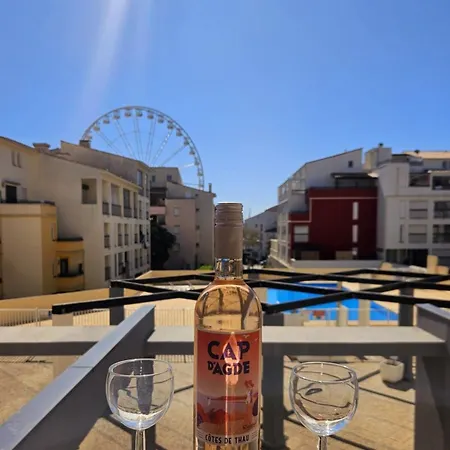 Climatise Centre Port Avec Piscine & Parking Apartment