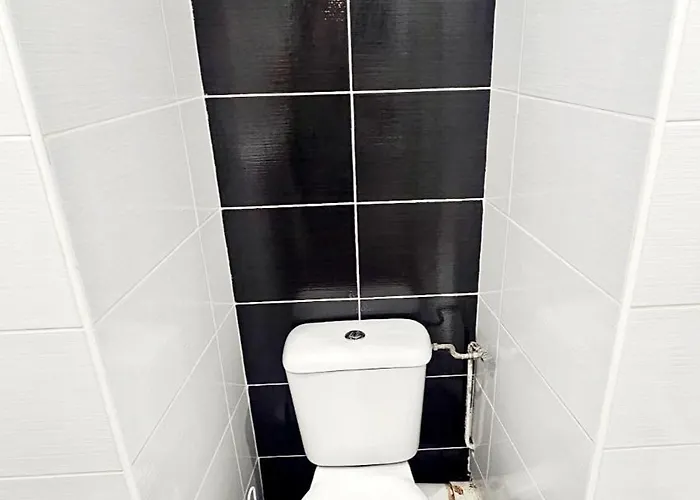 Climatisé Centre Port Avec Piscine&parking * Agde