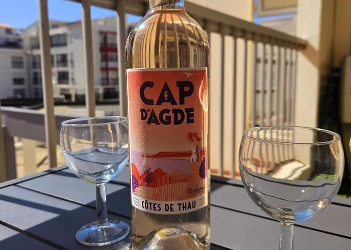 Climatisé Centre Port Avec Piscine&parking Appartamento